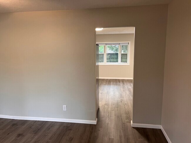 Foto del edificio - 98 Stewart Ln