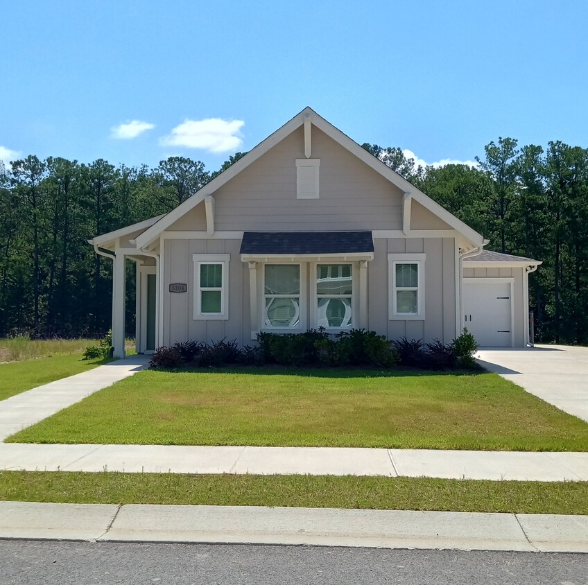 Building Photo - 5204 Simms Rdg