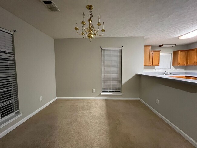 Foto del edificio - Home for Rent in Montgomery