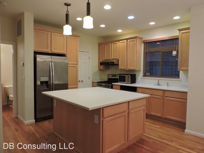 Foto del edificio - 3 br, 2.5 bath House - 2334 Riverside Drive