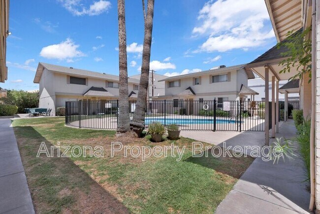 Foto del edificio - 3934 E Piccadilly Rd