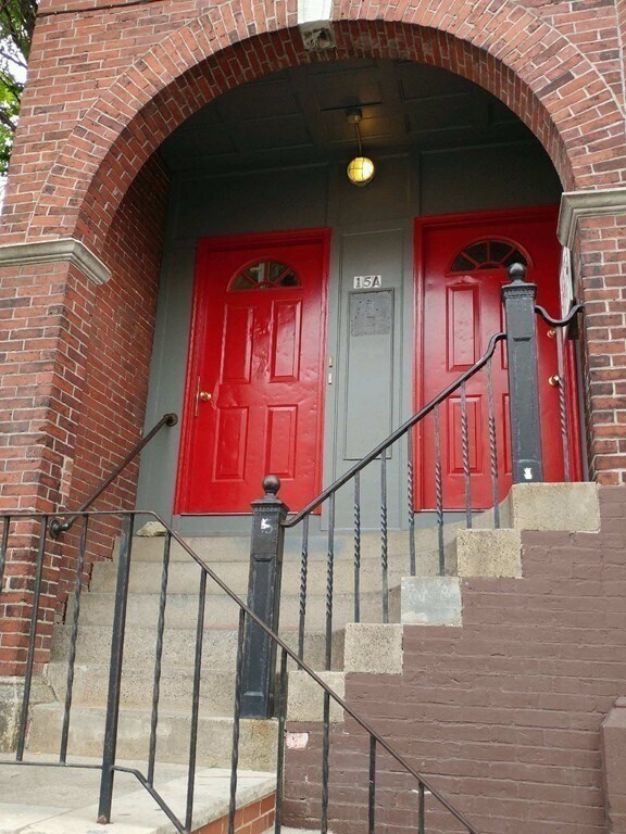 Foto del edificio - 15 Linden St