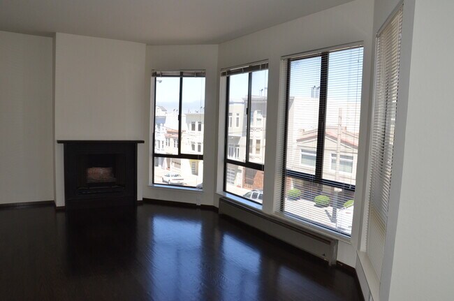 Building Photo - 1311 Chestnut St