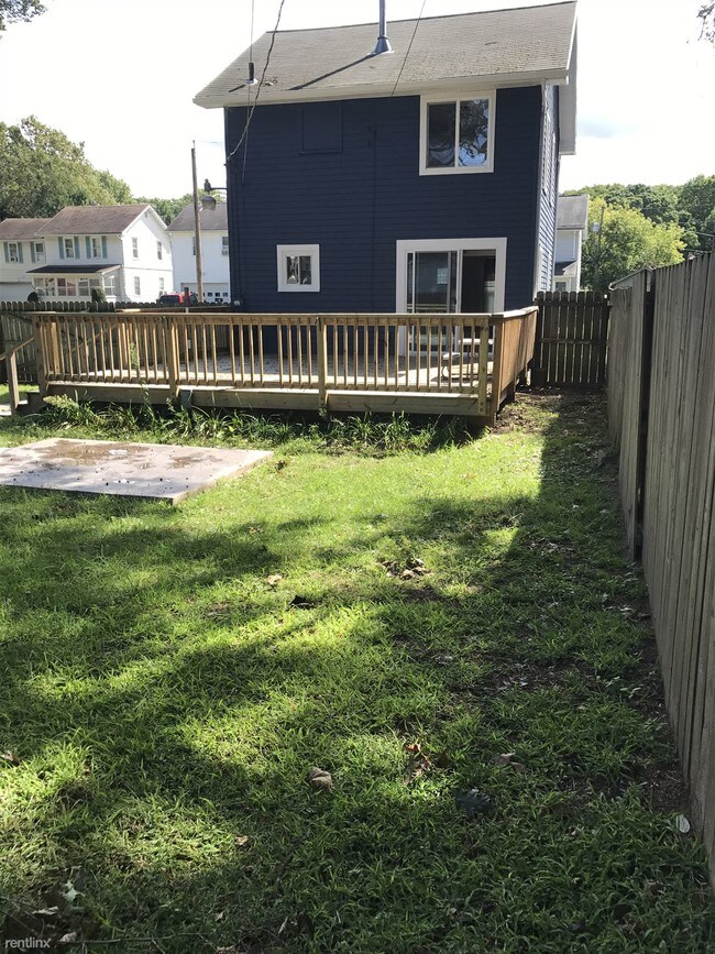 Building Photo - 58 Bayton Dr
