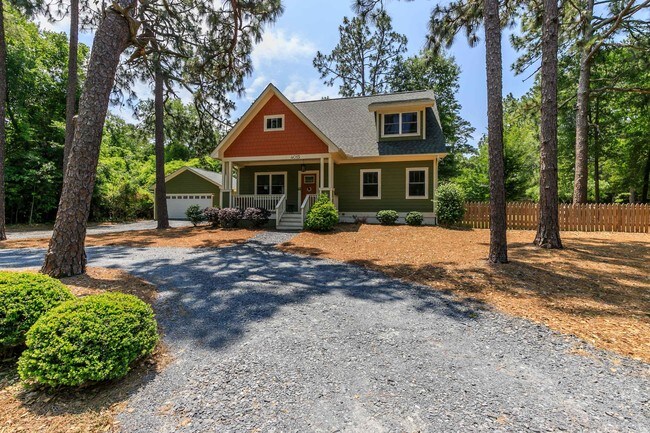 Building Photo - 4015 Youngs Rd