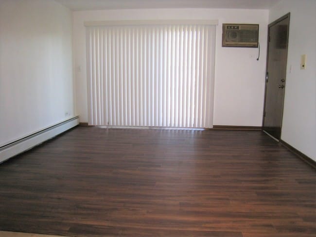 Building Photo - 920 S McKinley Ave