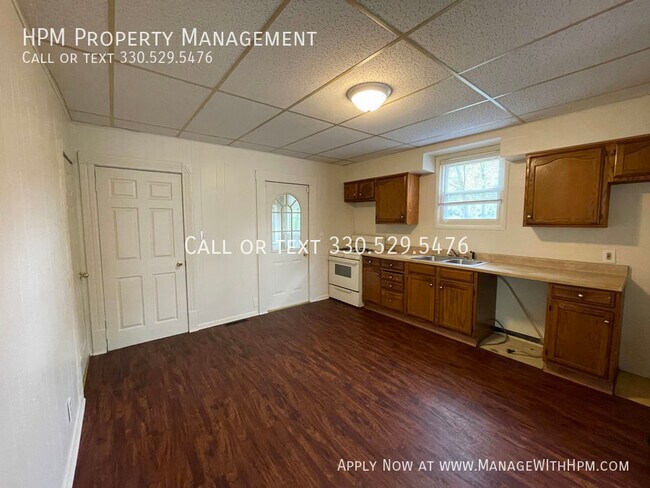 Building Photo - Massillon 3 bedroom Coming Soon!