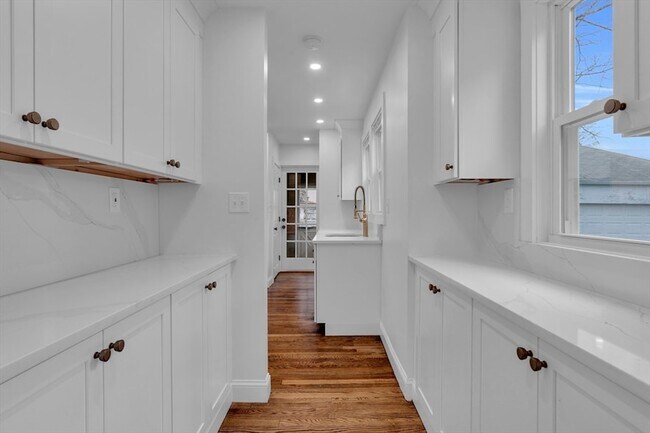 Photo - 116-118 White Street Unit 118 House