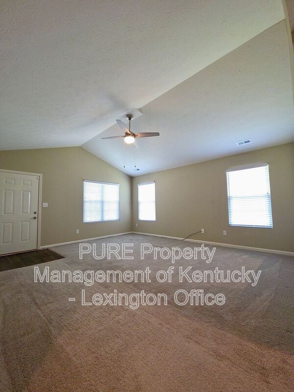 Building Photo - 137 White Owl Wy