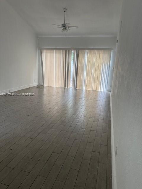 Foto del edificio - 7173 W Sunrise Blvd