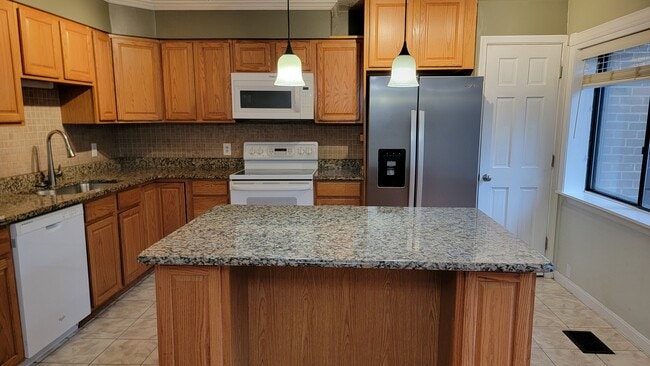 Building Photo - 5438 Ring Dove Ln