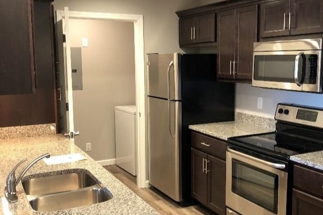 KITCHEN - 3036 Lindberg Rd