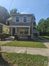 Building Photo - 1021 30th St