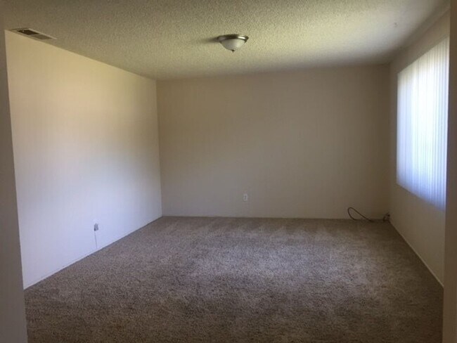 Foto del edificio - Citrus Heights 3 bedroom