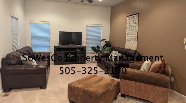 Foto del edificio - Beautifully Furnished Home on 2.5 acres