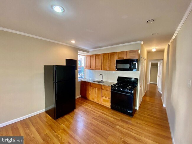 Foto del edificio - 2319 Cedar St