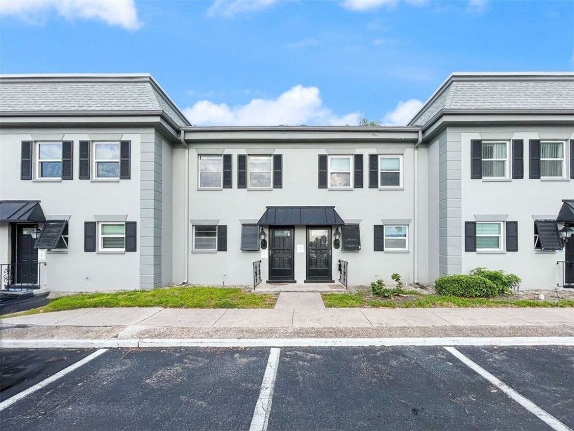 Modern & Bright Living in South Pasadena – Your Coastal Retreat! - Modern & Bright Living in South Pasadena – Your Coastal Retreat!