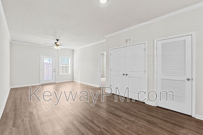 Foto del edificio - 5004 Greer Dr