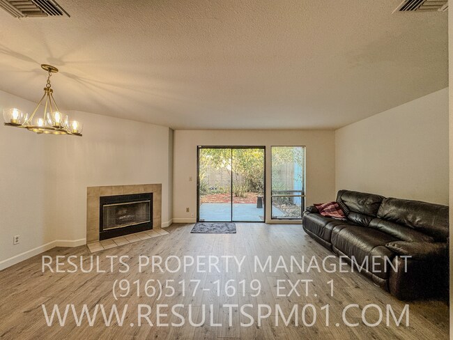 Foto del edificio - Fantastic Davis!  Two bedroom condo near u...