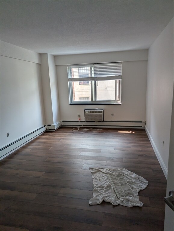 Building Photo - 152 Bowdoin St