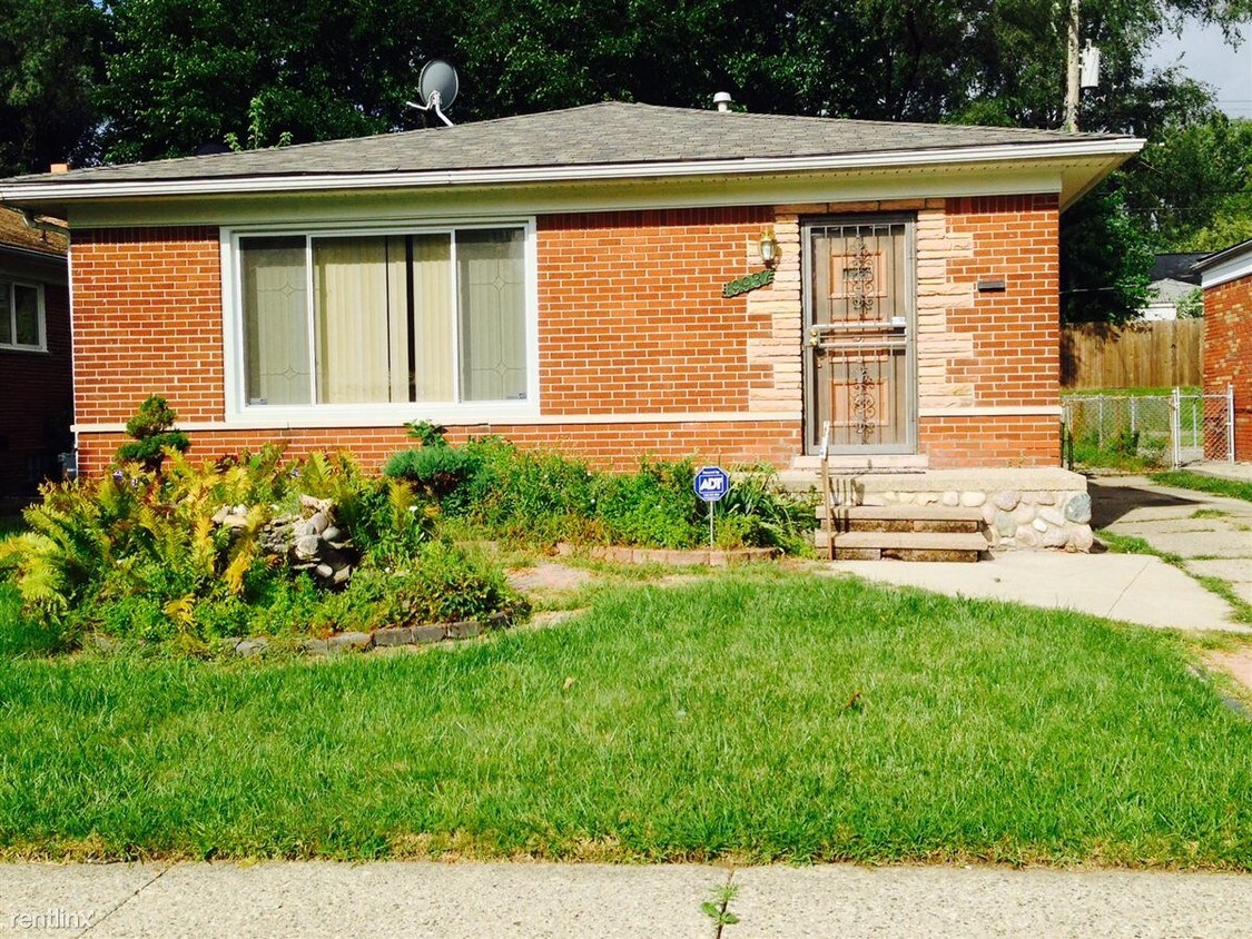 19937 Murray Hill St, Detroit, MI 48235 House Rental in Detroit, MI