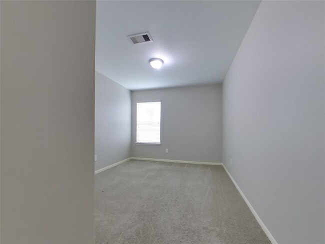 Building Photo - 612 Totem Trail Dr