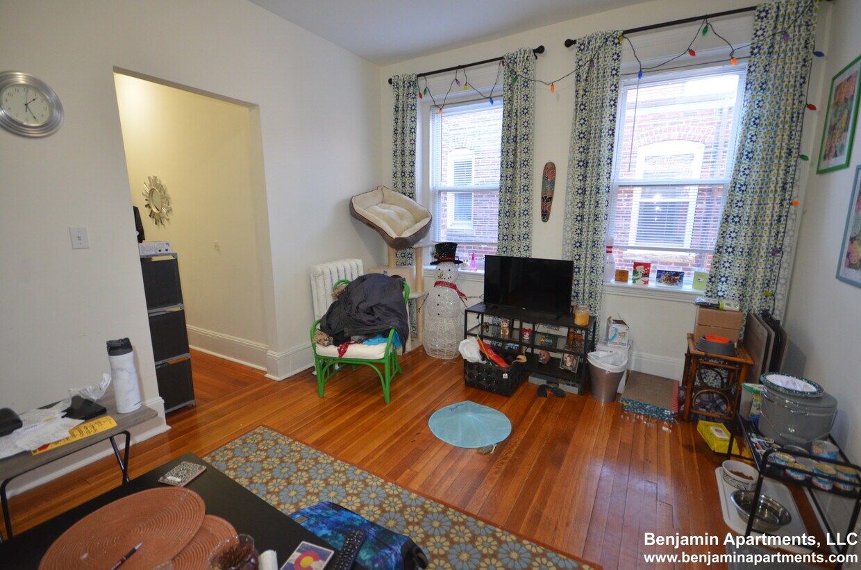 Foto principal - 75 Brighton Ave