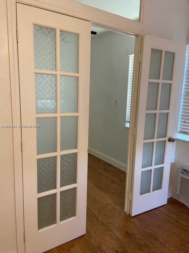 Foto del edificio - 1995 Marseille Dr