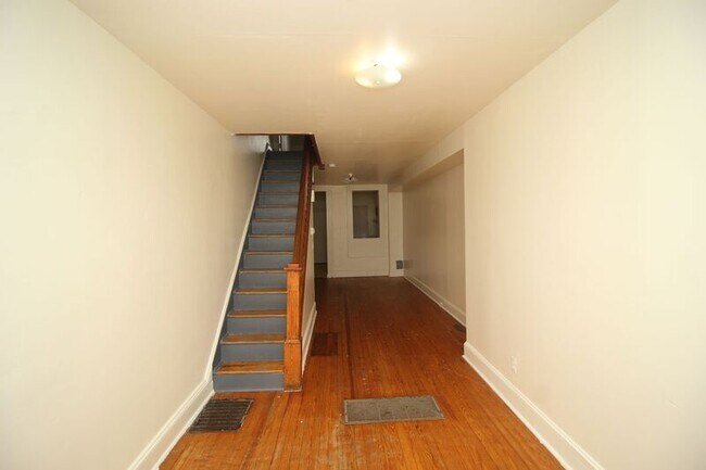 Building Photo - 2931 Pulaski Hwy