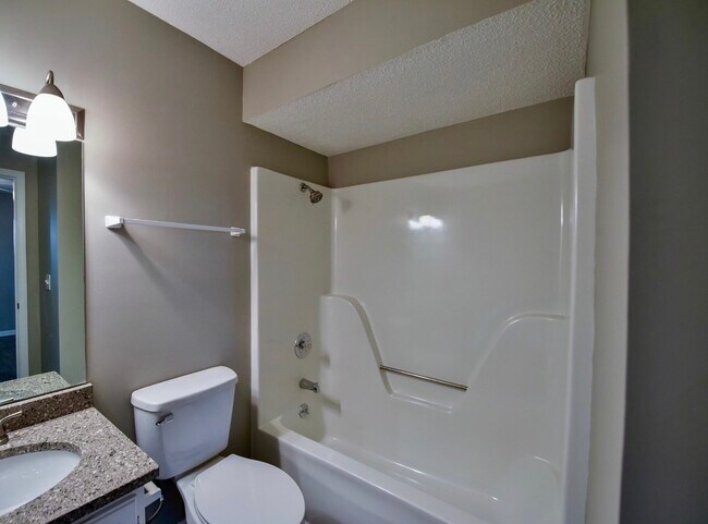 On Suite Bathroom #2 - 2816 Robinwood Ln