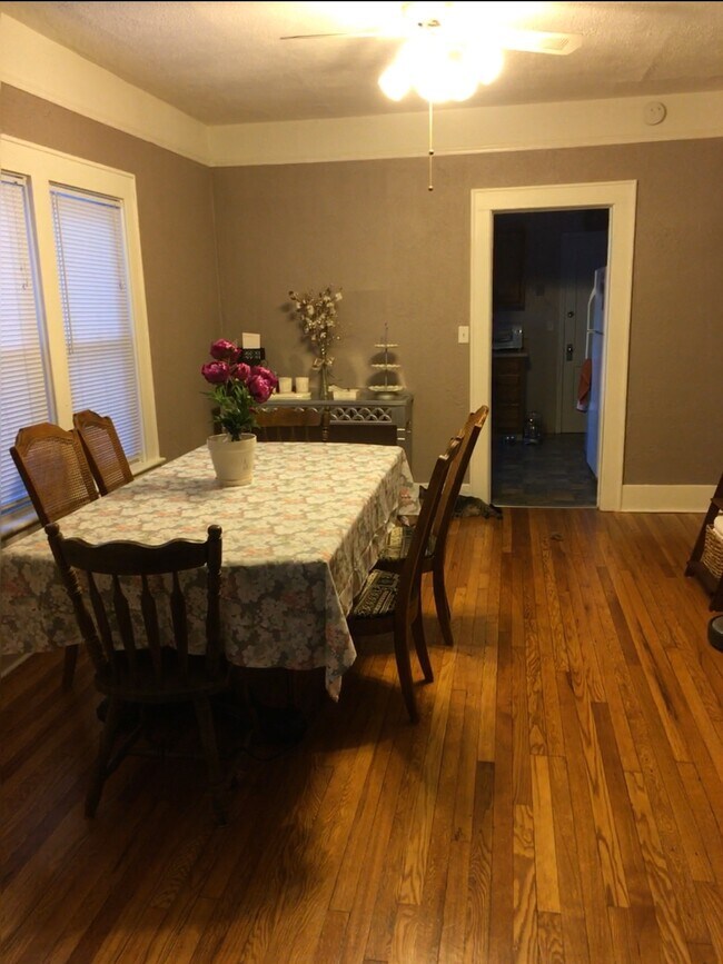 Foto del edificio - 915 2nd St