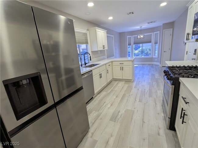 Building Photo - 7049 Magic Moment Ln