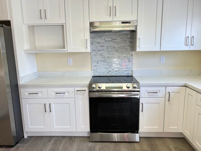 Foto del edificio - 5777 Lilac Blossom Ln