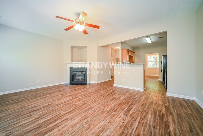 Foto del edificio - 2373 Bigwood Trail