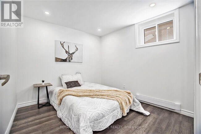 Photo du bâtiment - 33-B MAJESTIC DRIVE