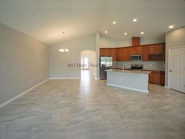 Building Photo - 7076 Gulf Cypress Ave