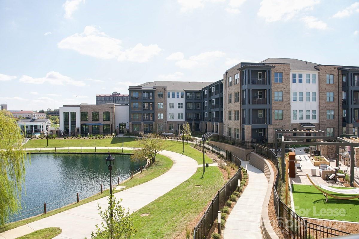 6010 Jasmine Ln Unit A1, Charlotte, NC 28262 Room for Rent in