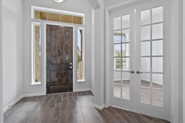 Foto del edificio - 3820 Brushy Creek Rd