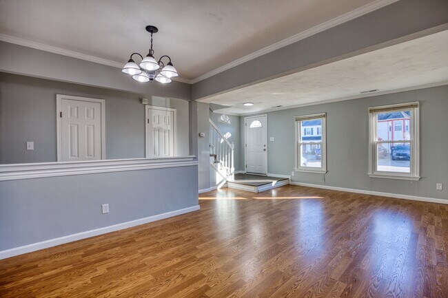 Building Photo - 5540 Finespun Last