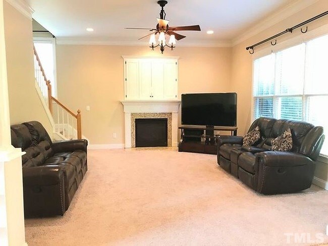 Building Photo - 1008 Grogans Mill Dr