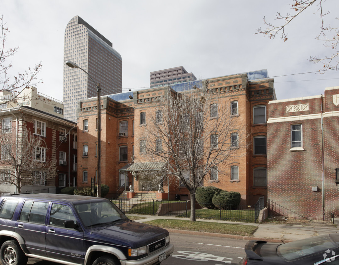 Foto del edificio - Capitol Hill Apartments