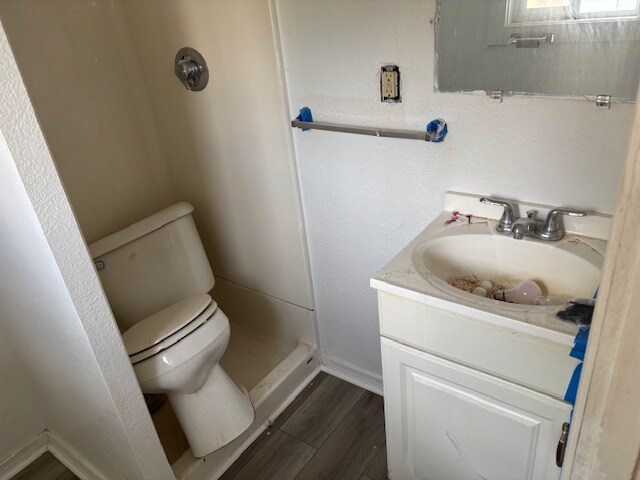 Foto del edificio - 722 1st St N