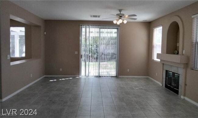 Building Photo - 8917 Picket Fence Ave