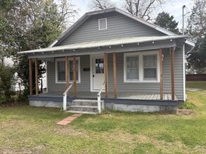 Building Photo - 1712 Edenton St