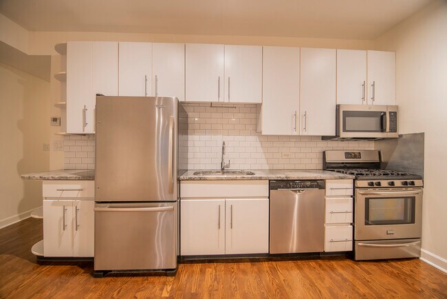 Foto del edificio - 2221 W Charleston St