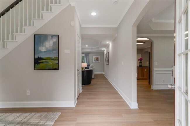 Foto del edificio - 100 Hardwood Ln