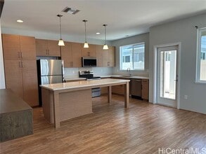 Building Photo - 91-1841-1841 Keaunui Dr