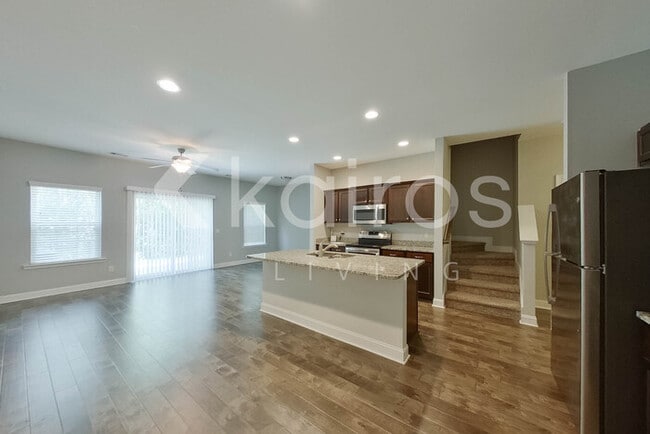 Building Photo - 403 Ferguson Ln