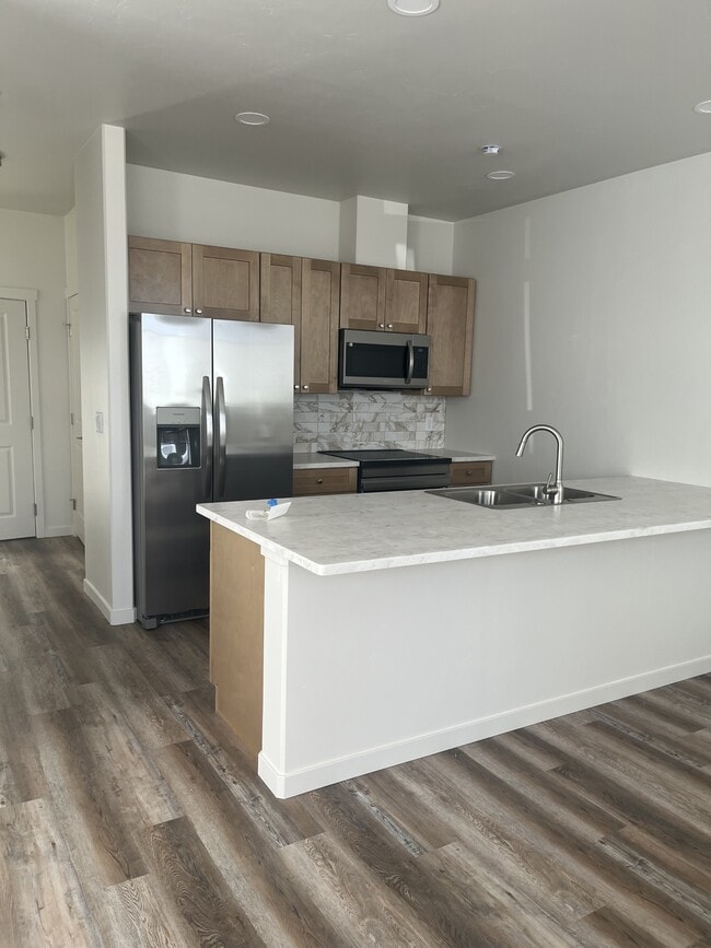 Building Photo - 2778 Caspian Wy