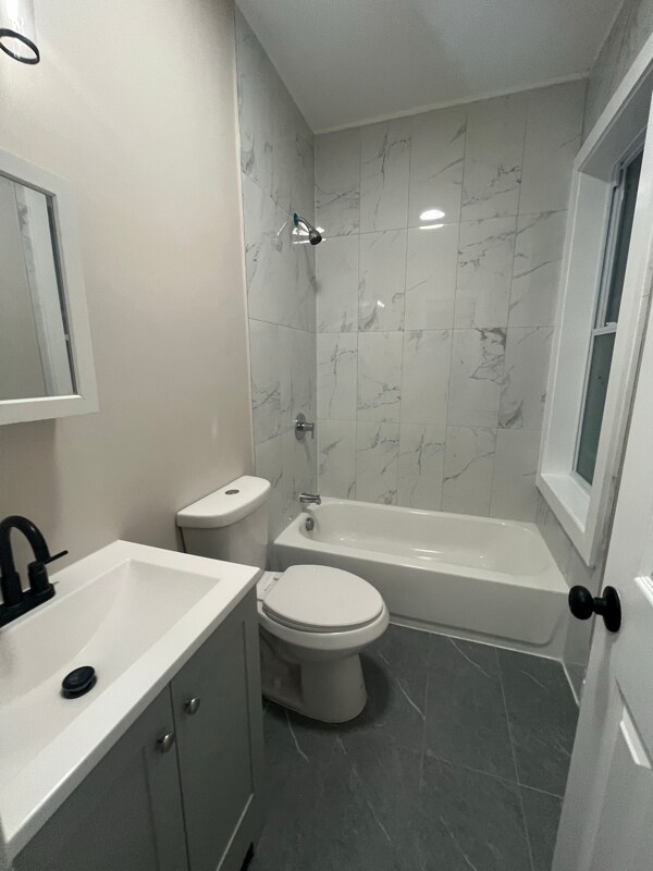 Foto del edificio - 190 N Park St